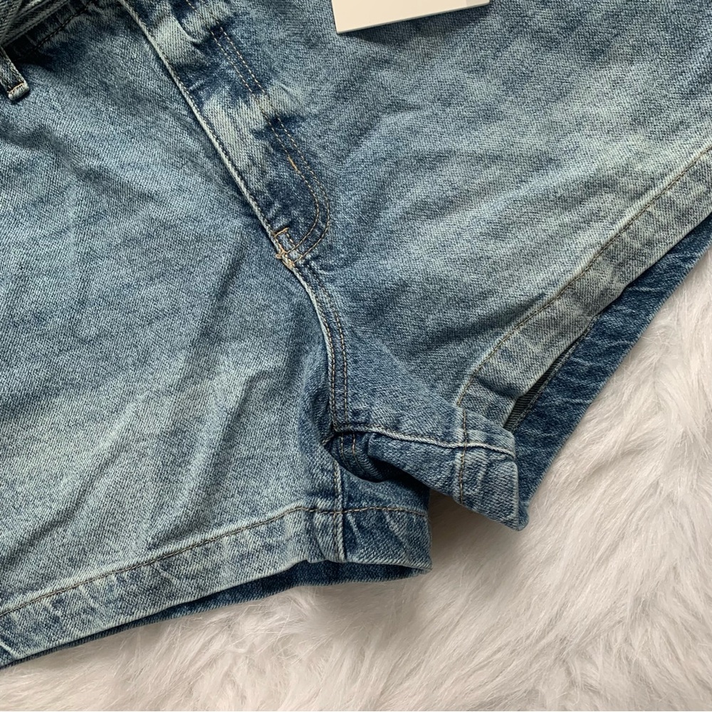 KanCan High Rise Denim Shorts Medium Wash Belted - Picture 8 of 13